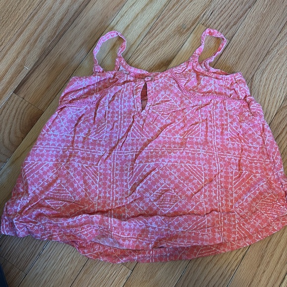 Pink and white Roxy kids shirt size 5 - Picture 3 of 3